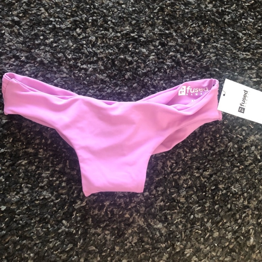 Fused Hawaii bottoms